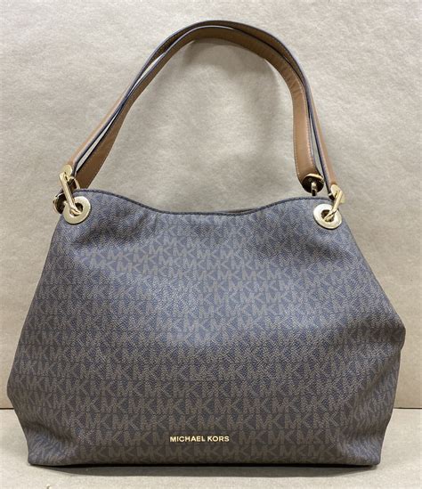 blaue michael kors tasche raven|Raven Logo Shoulder Bag .